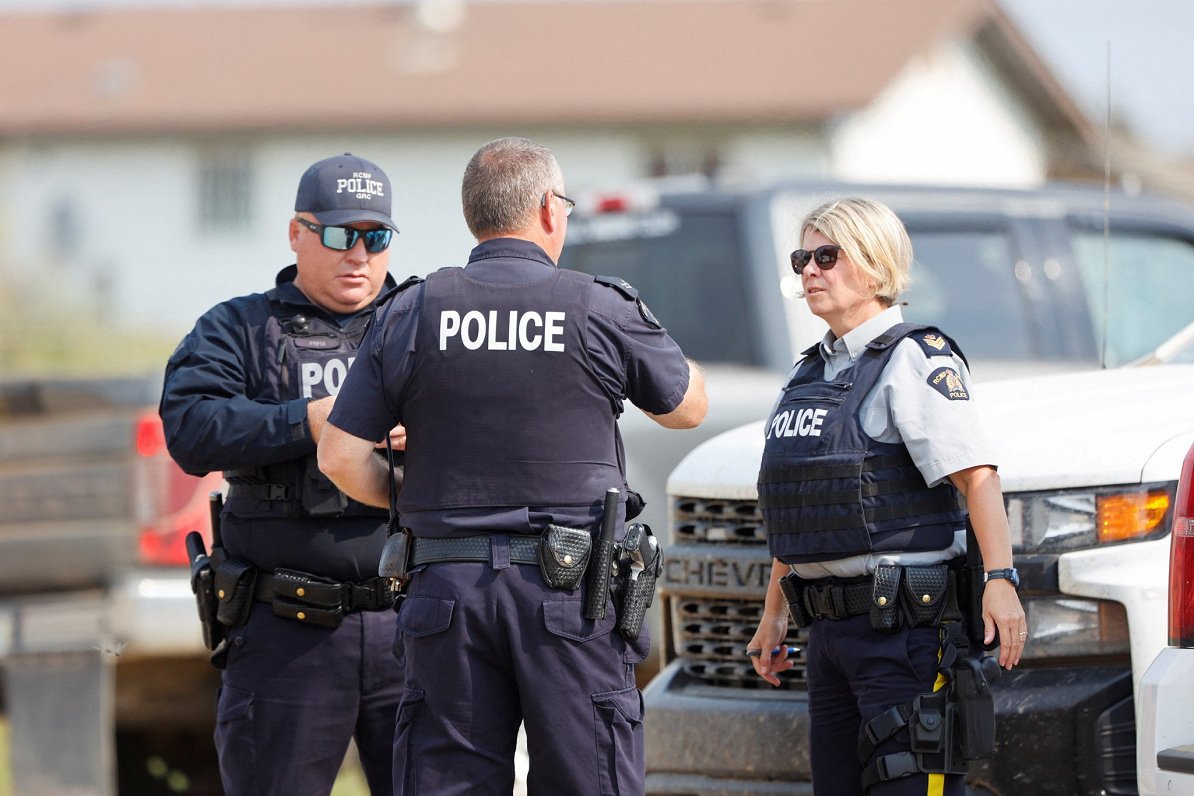 Kanāda policija Veldonā, Saskačevanā, kur notika vairāki uzbrukumi (05.09.2022)