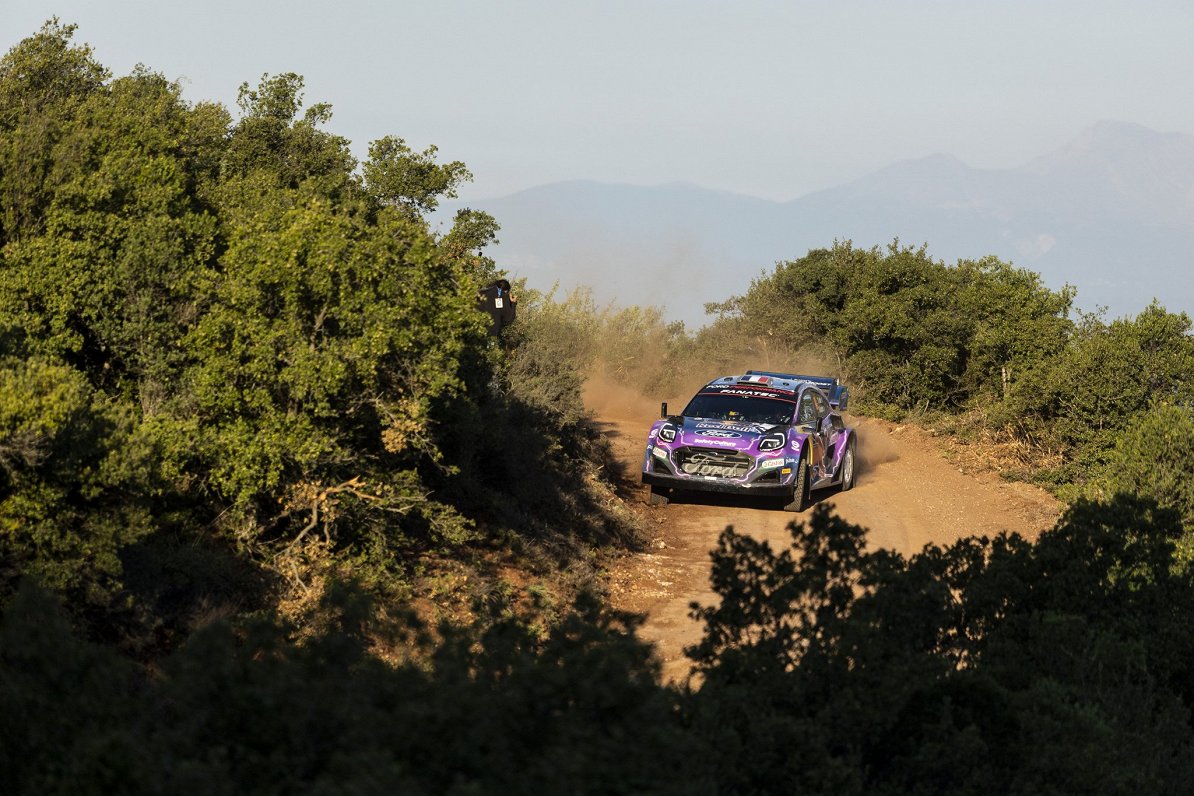 Sebastjena Lēba ekipāža 2022. gada Grieķijas WRC posma treniņbraucienos
