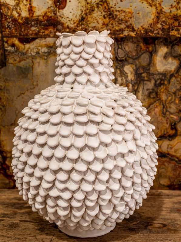 Keramikas izstāde Talsu novada muzejā &quot;Nestabilitāte. Tas nevar būt!&quot;