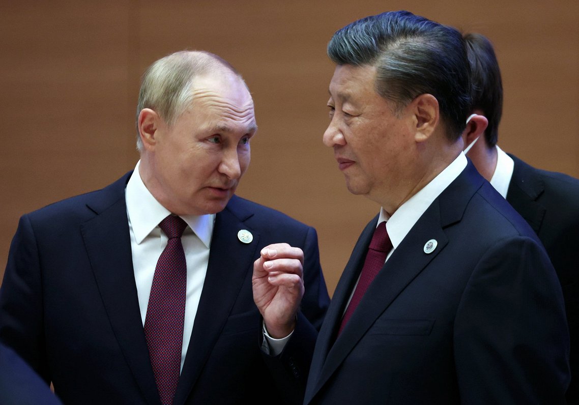 Krievijas prezidents Vladimirs Putins un Ķīnas līderis Sji Dzjiņpins