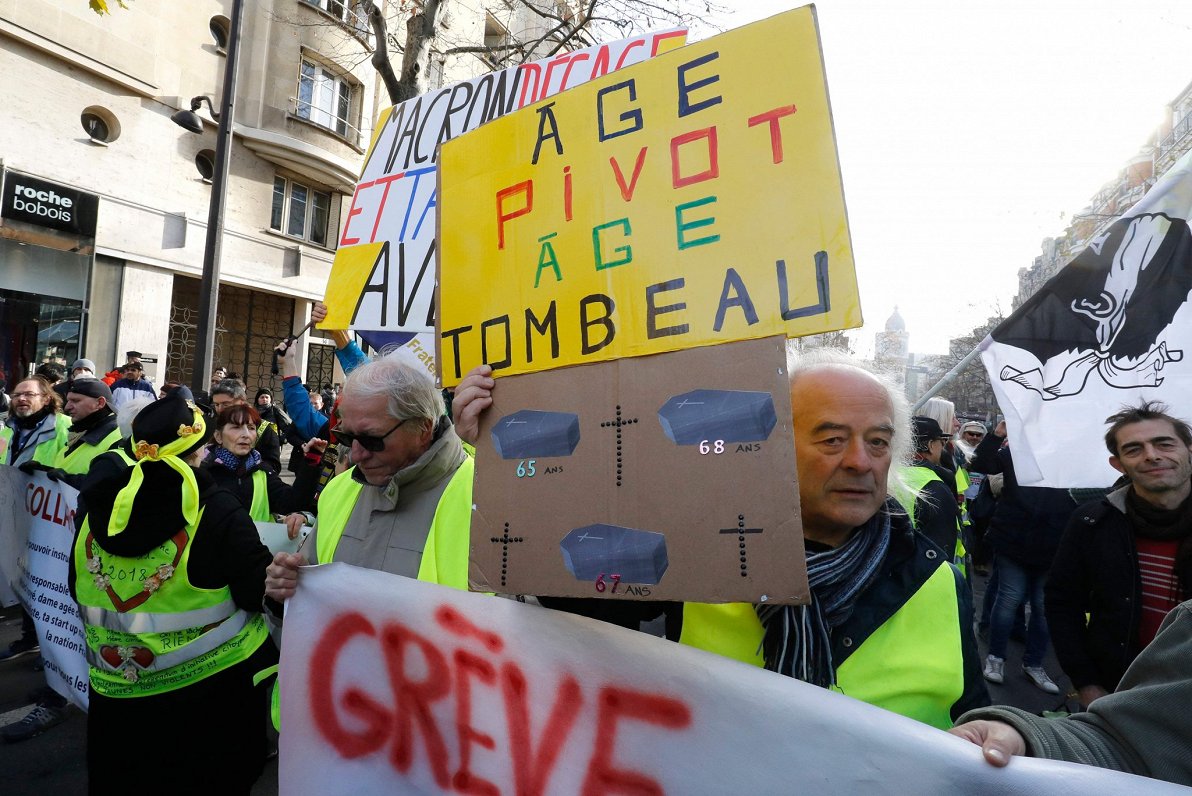Protesta akcija Francijā pret pensiju sistēmas reformu