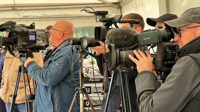 Anda Rožukalne: LTV saturā par valdības tapšanu visbiežāk intervēti JV, AS un NA pārstāvji