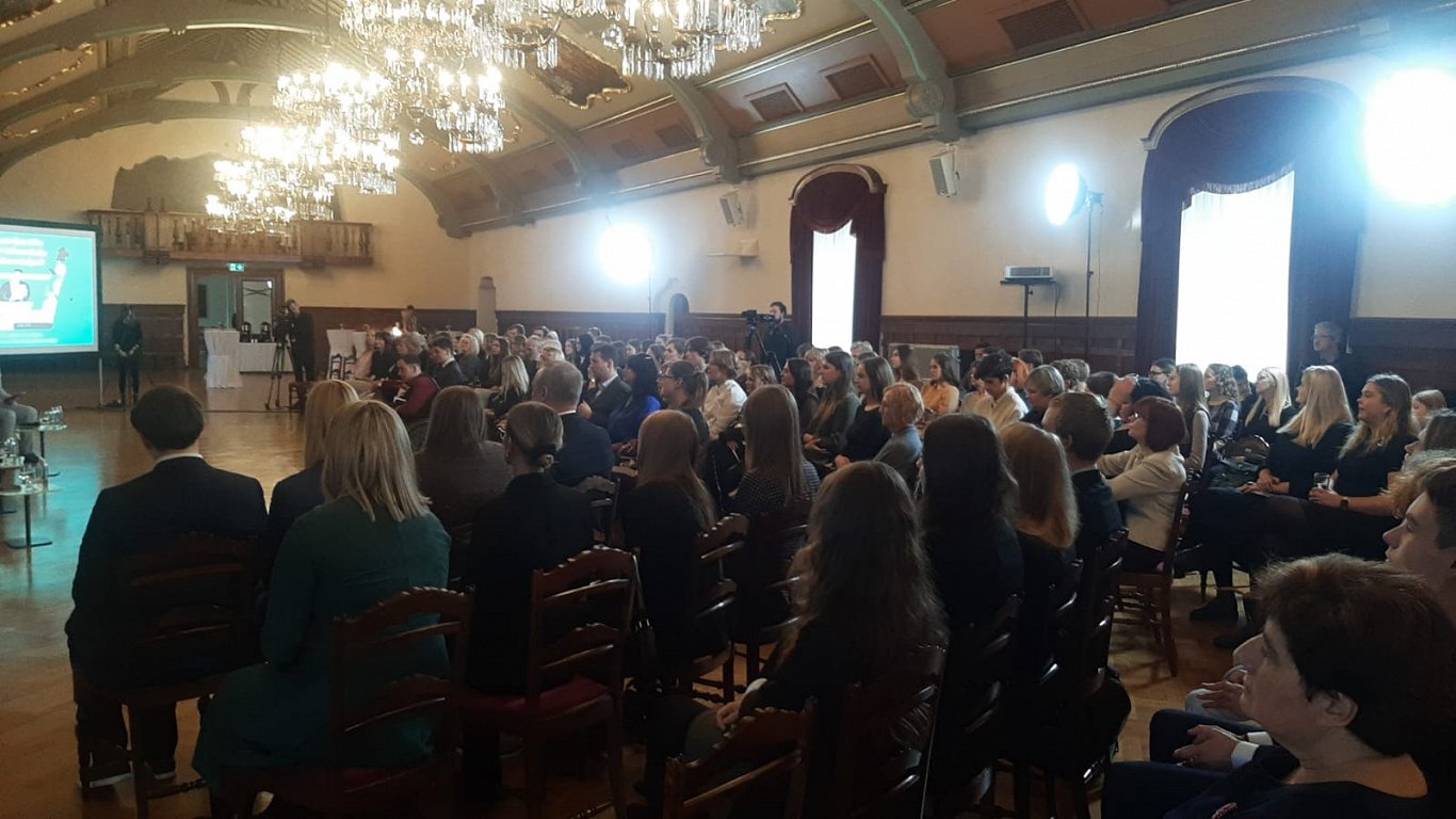 Prezidenta medijpratibas konference jauniešiem Rīgas pilī