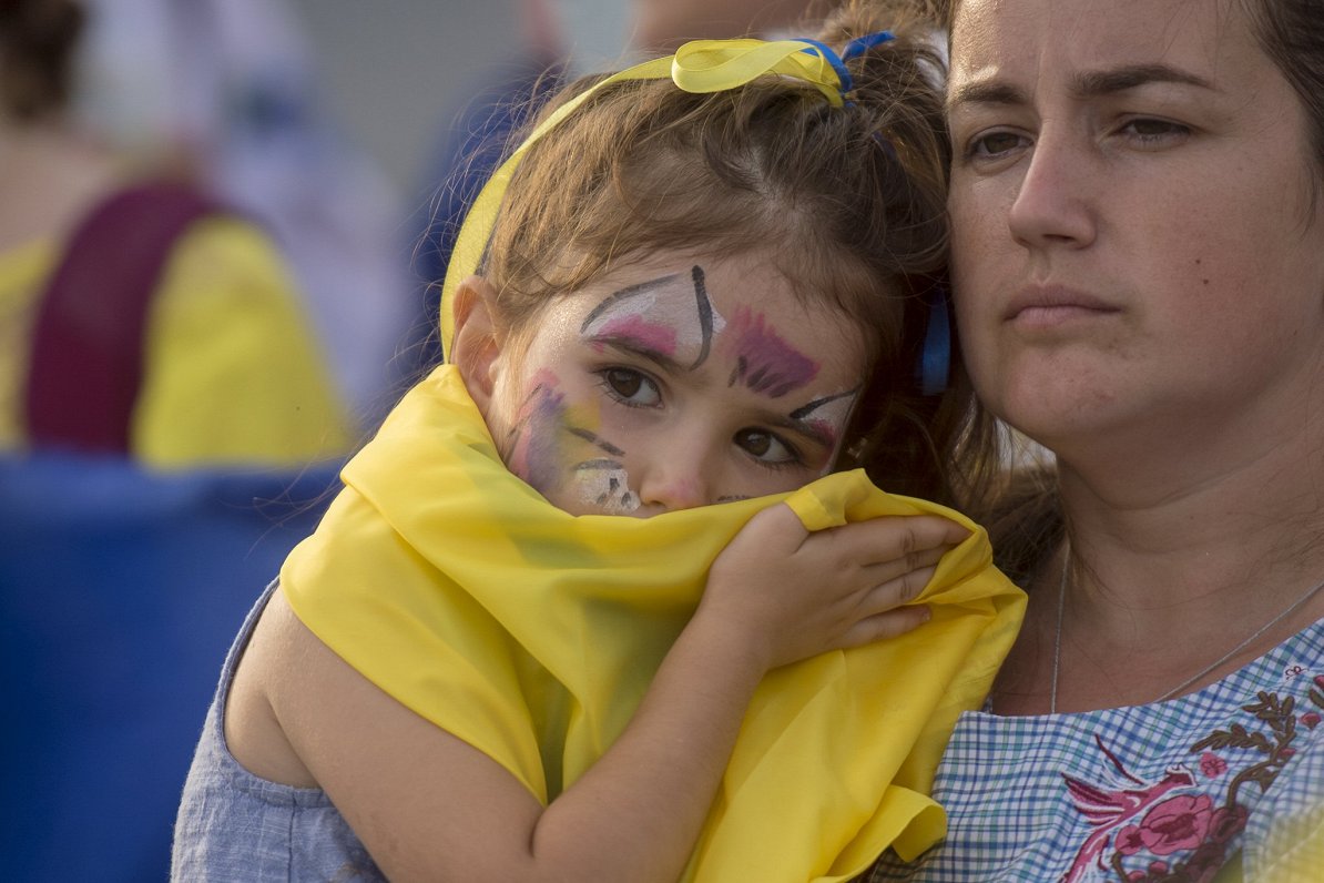 Aptauja: Ukrainas un bēgļu atbalstam ziedojuši 56% Latvijas iedzīvotāju