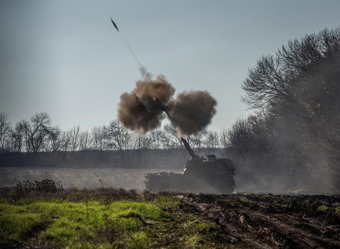 Ukrainas armija izmanto poļu artilērijas sistēmu &quot;Krab&quot; Doneckas reģiona frontē