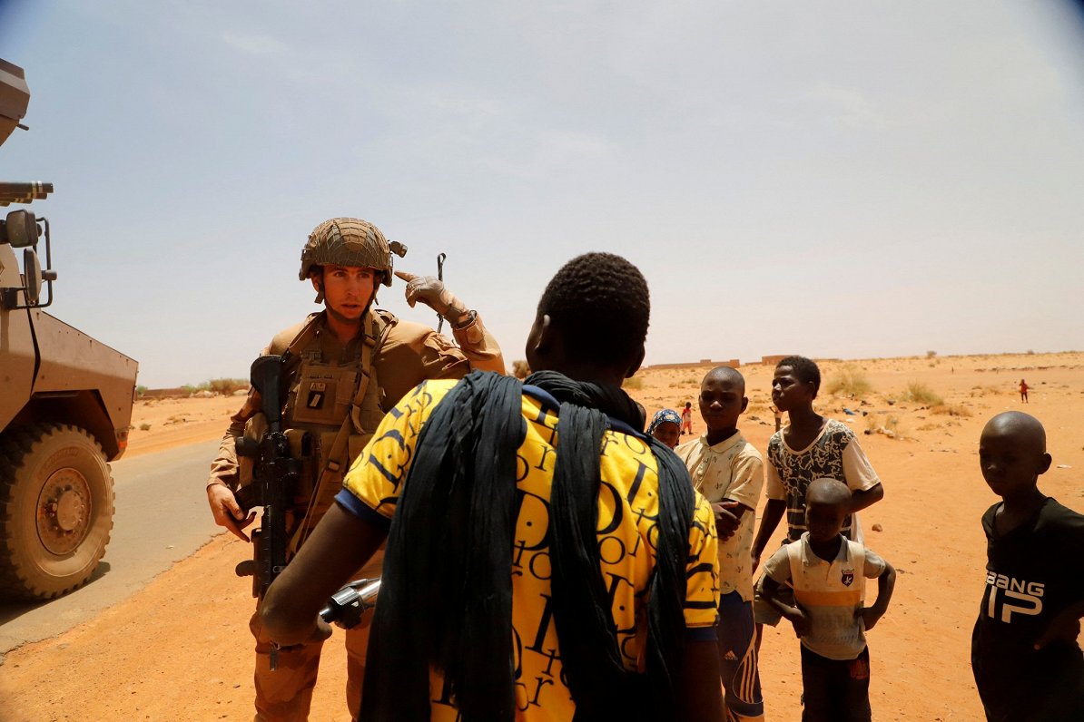 Francijas karavīri misijā Āfrikas valstī Mali