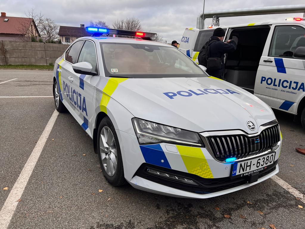 Valsts policijas autoparka jaunie auto