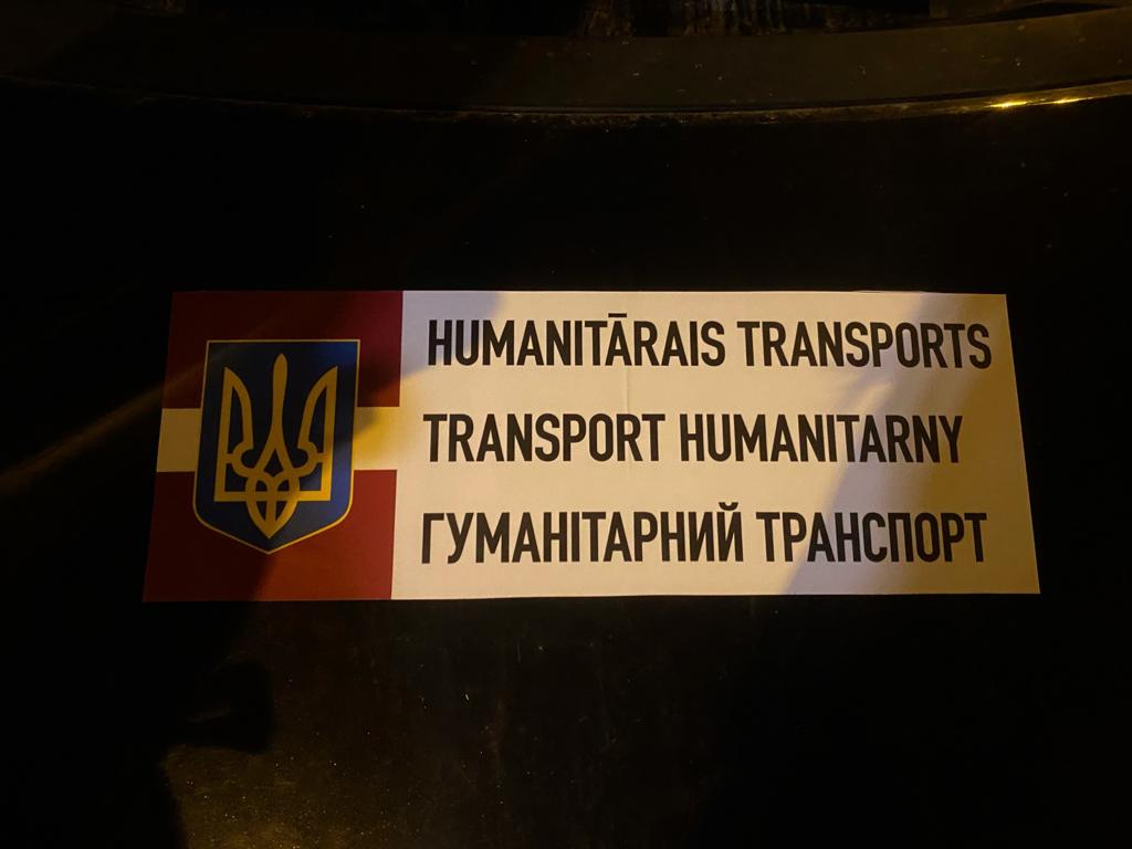 Automašīnas Ukrainas aizstāvjiem
