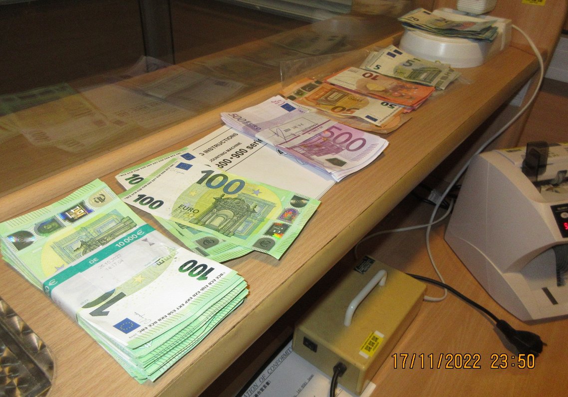 Skaidras naudas pārveduma mēģinājums par Latvijas-Krievijas robežai