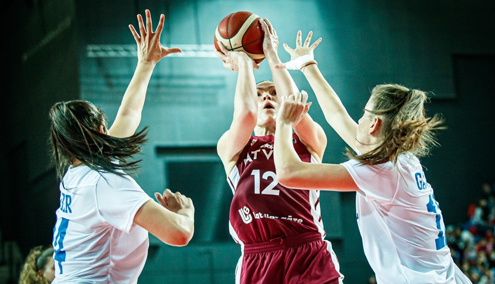 TIEŠRAIDE: Latvija - Izraēla. Sieviešu basketbola Eiropas čempionāta kvalifikācijas spēle