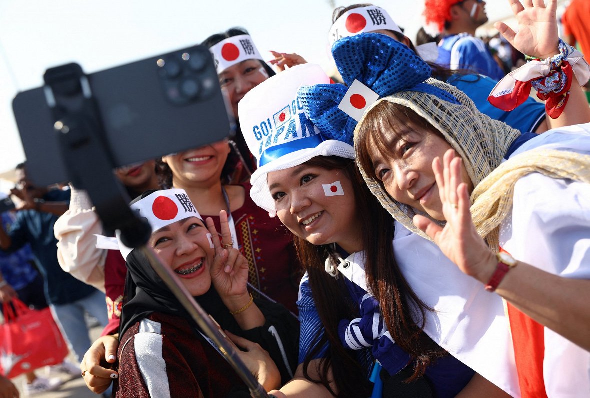 Kostarikas futbola izlase realizē iespēju un uzvar ašo Japānu Pasaules kausa spēlē. Labākās epizodes