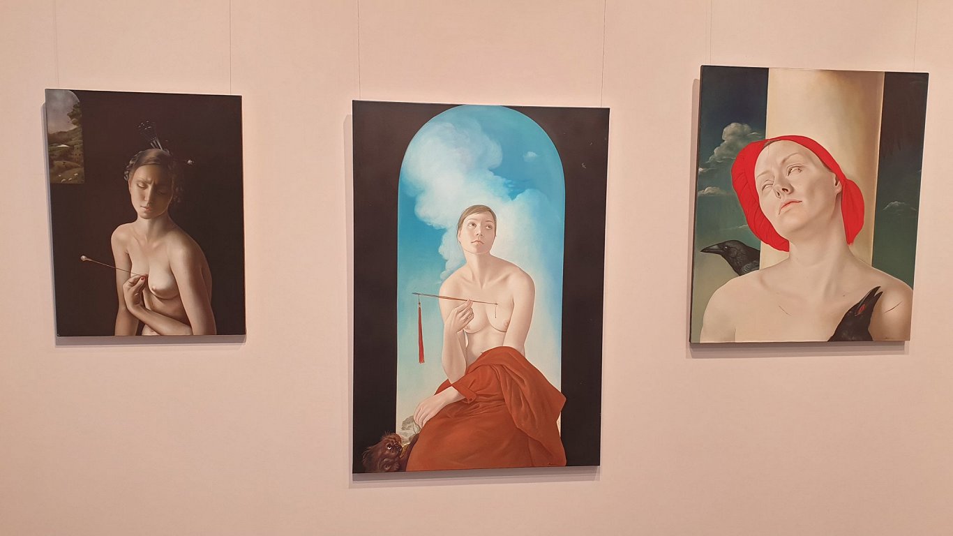 Anitas Arbidānes izstāde &quot;Atdzimšana&quot; galerijā Daugava.