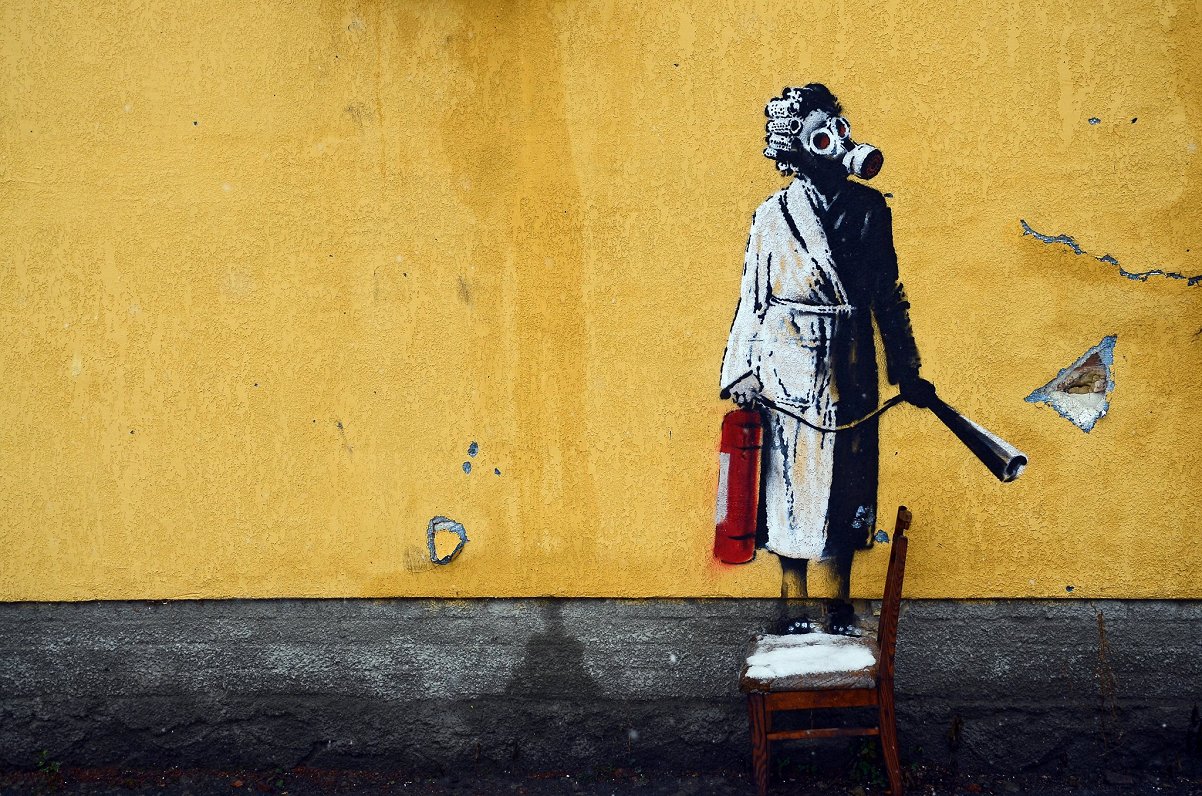 Britu grafiti mākslinieka Banksija darbs Hostomeļā, 2022. gada 26. novembrī