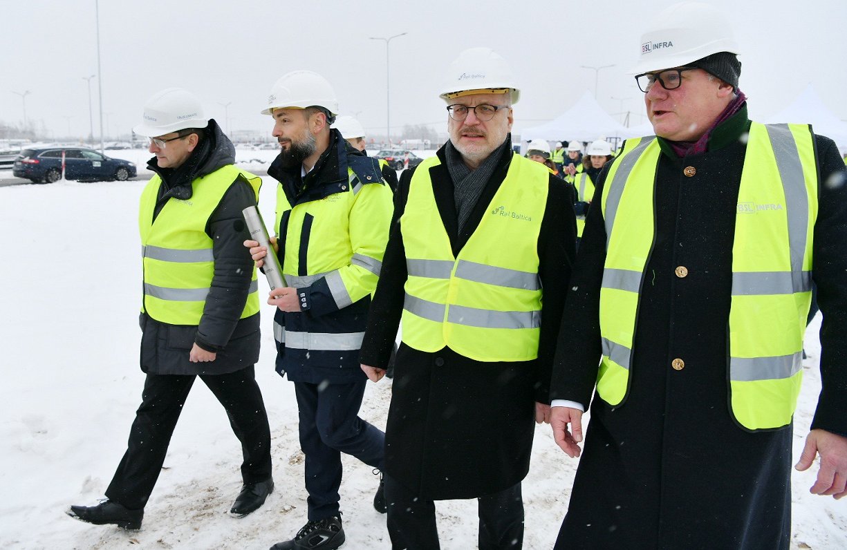 Valsts prezidents Egils Levits piedalās “Rail Baltica” starptautiskās stacijas kapsulas iemūrēšanās...