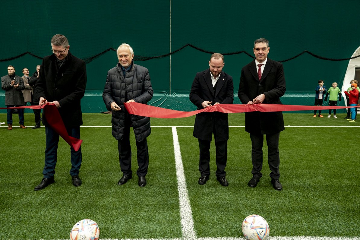 Торжественное открытие крытого футбольного холла в Лиепае