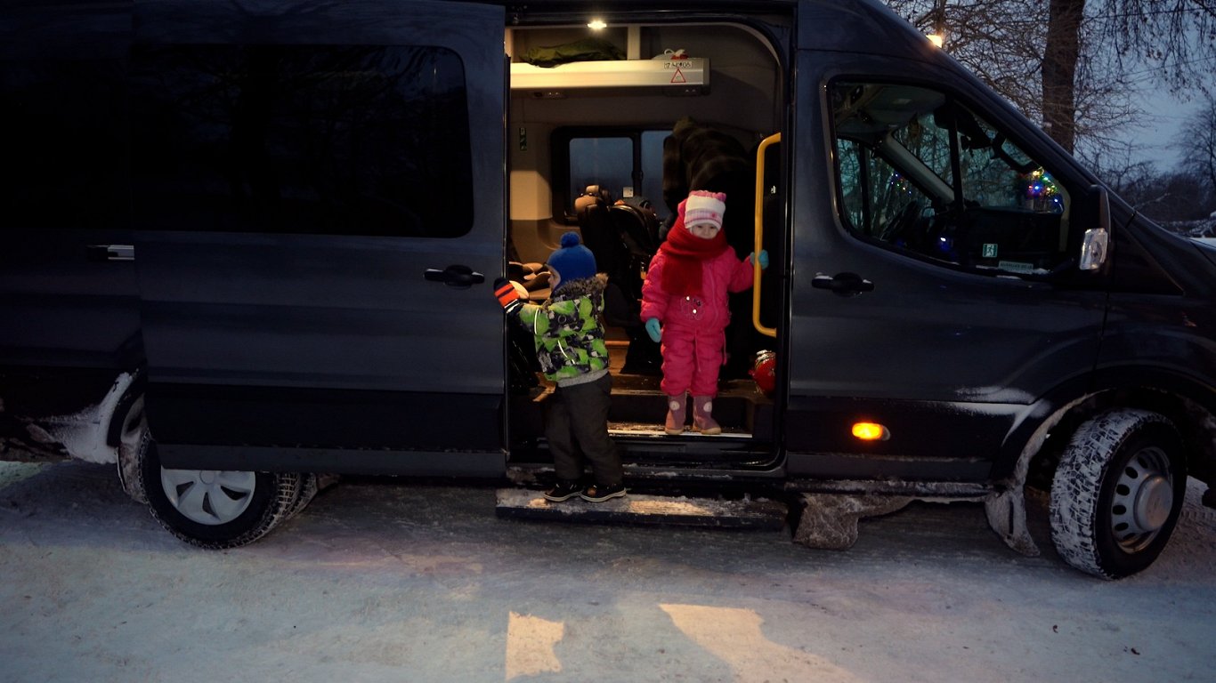 Bērnudārznieku autobuss Ludzas novadā.