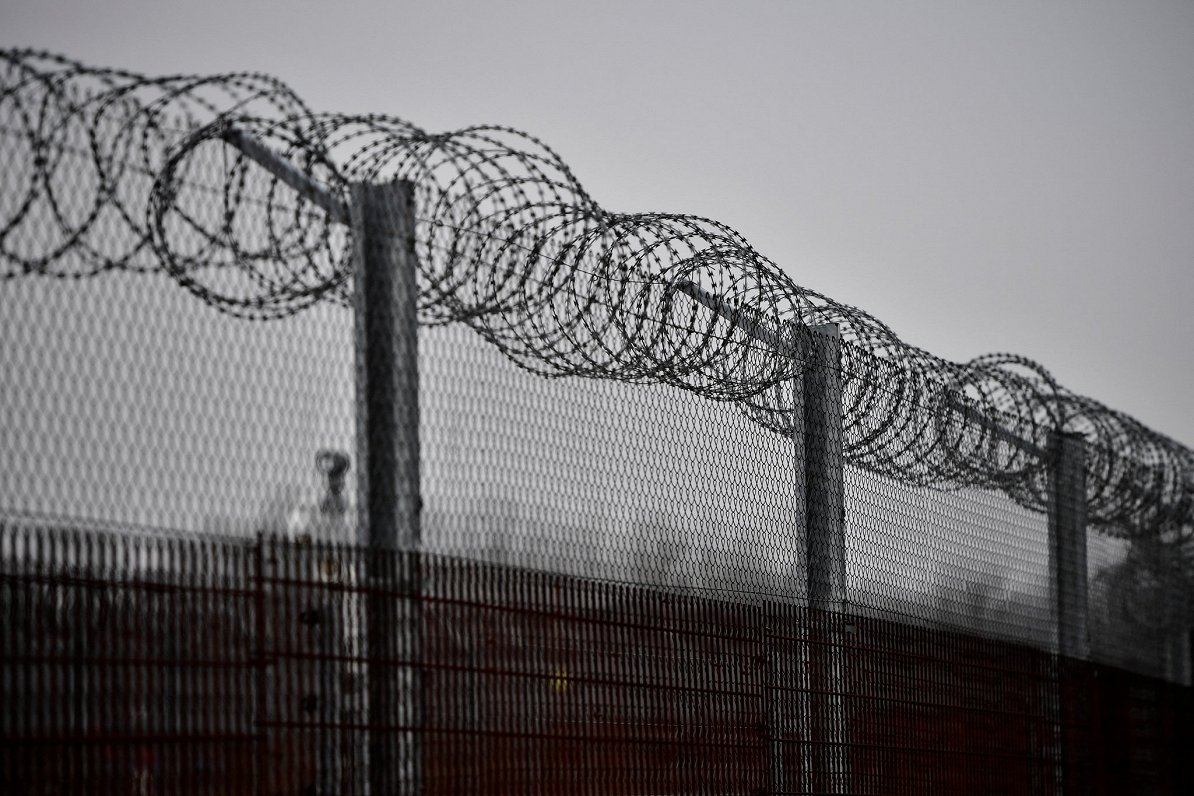 Забор на венгерской границе. Иллюстративное фото