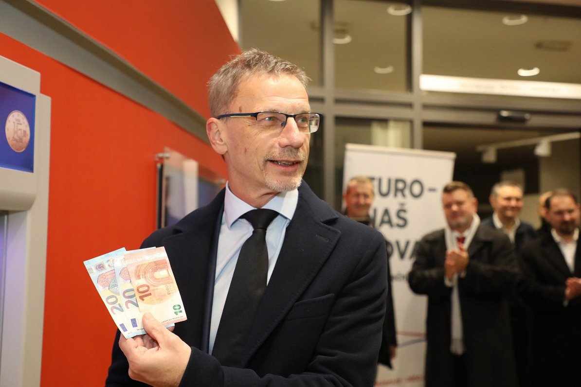 Horvātija no 1. janvāra ievieš eiro un kļūst par Šengenas zonas dalībvalsti