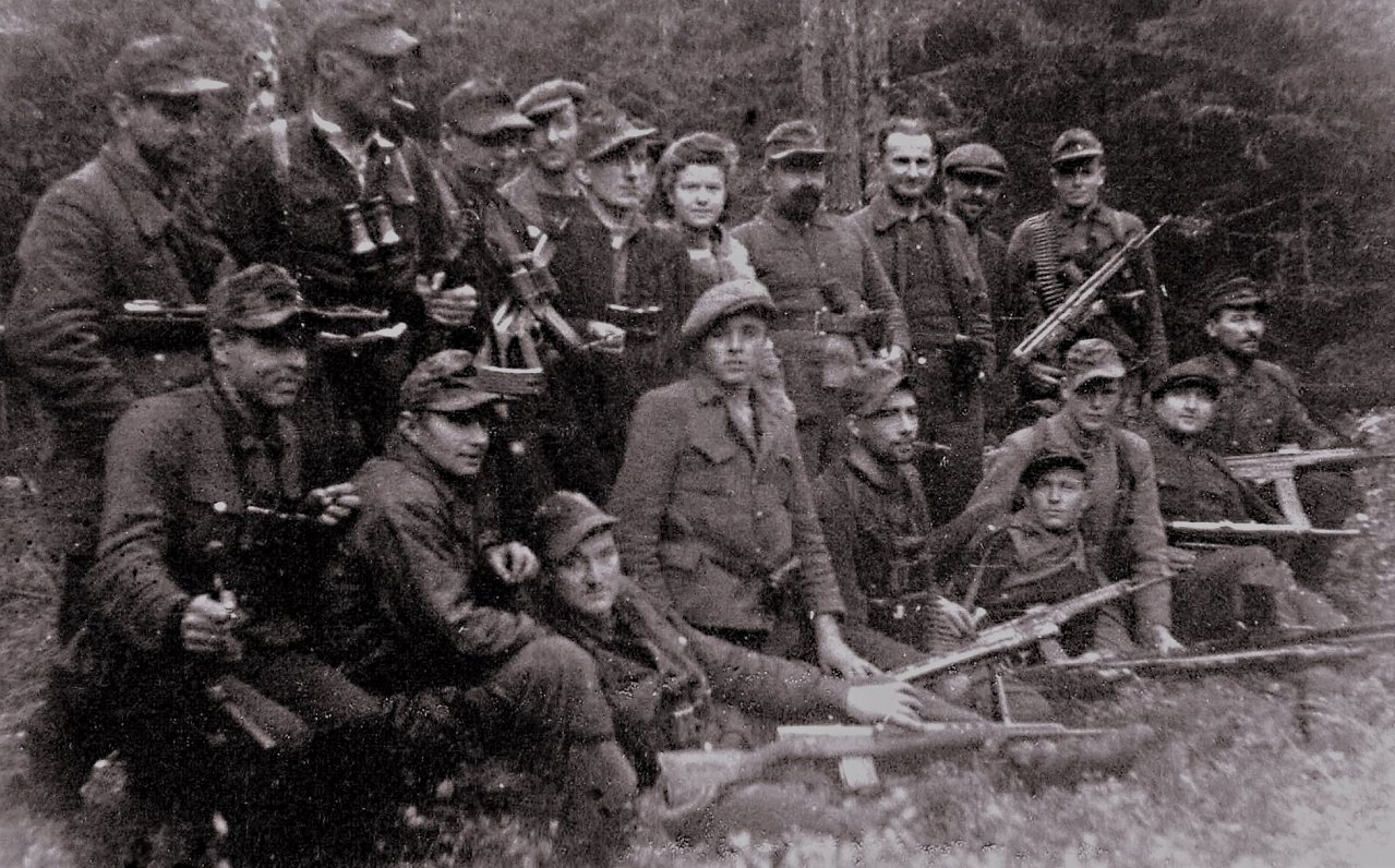 Kabiles nacionālie partizāni pie Usmas ezera. 1946. g. septembris.
