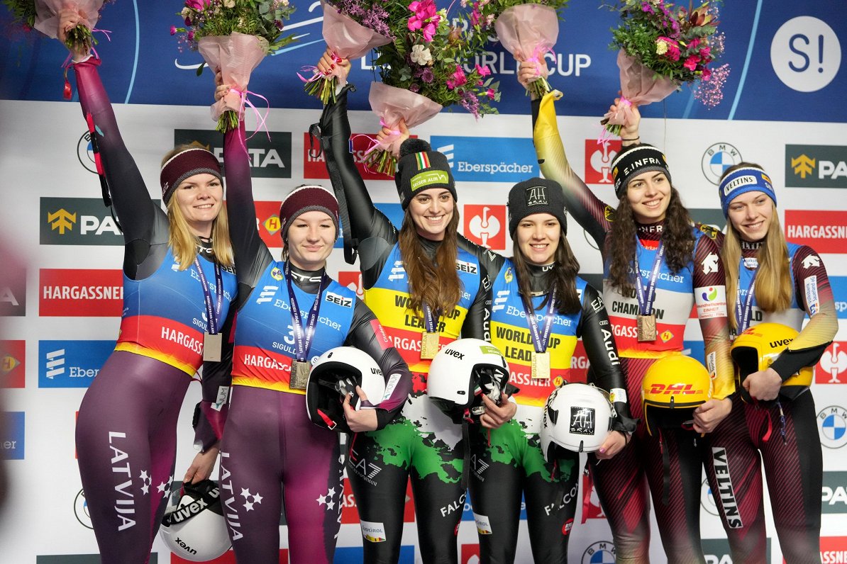Eiropas čempionāta medaļnieces sieviešu divnieku ekipāžu sacensībās