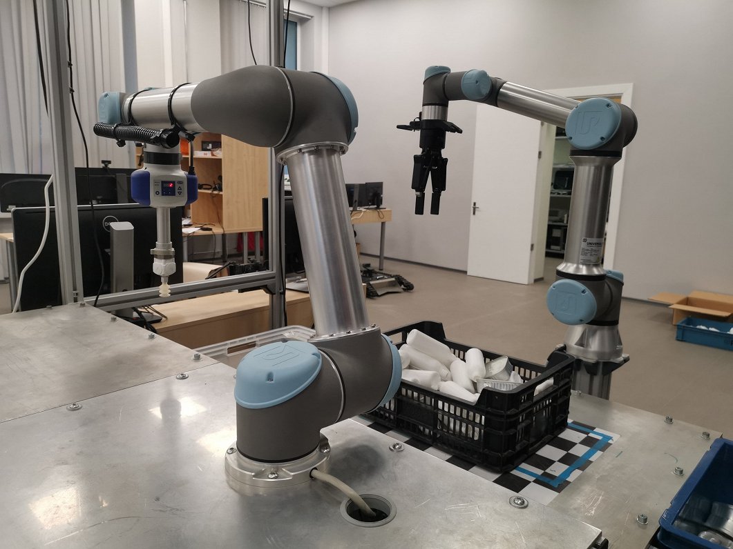 Elektronikas un datorzinātņu institūta radītais robots