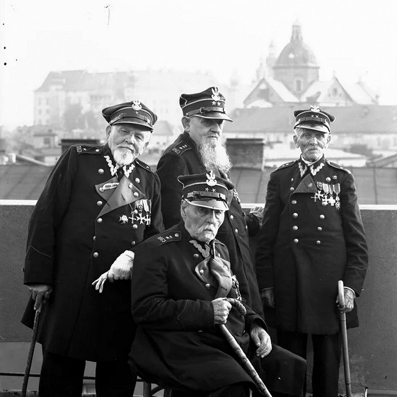 Janvāra sacelšanās dalībnieki Krakovā, 1939.gadā