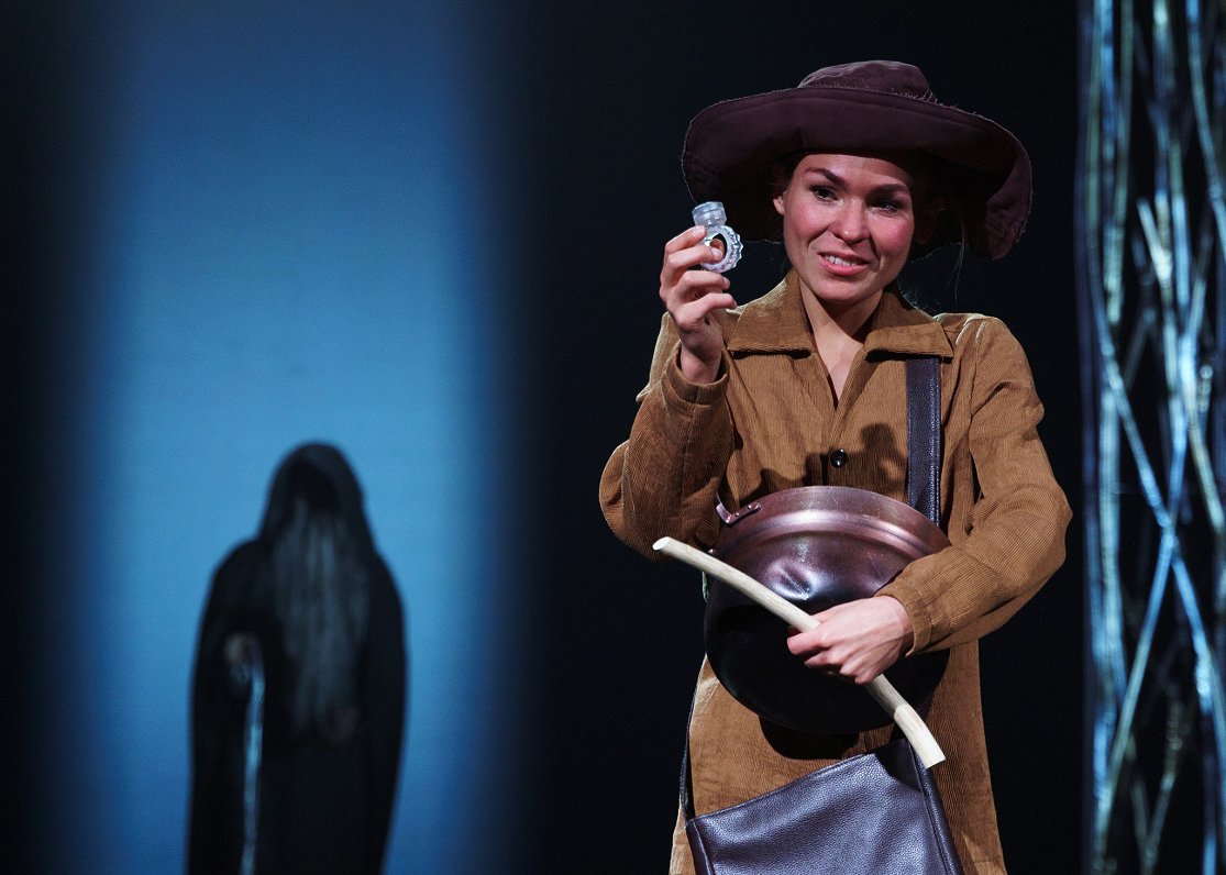 Zanda Mankopa. Daugavpils teātra izrāde “Spreideits”