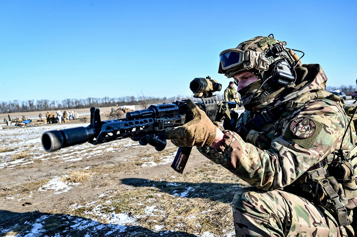 Ukrainas karavīru mācības Zaporižjas apgabalā