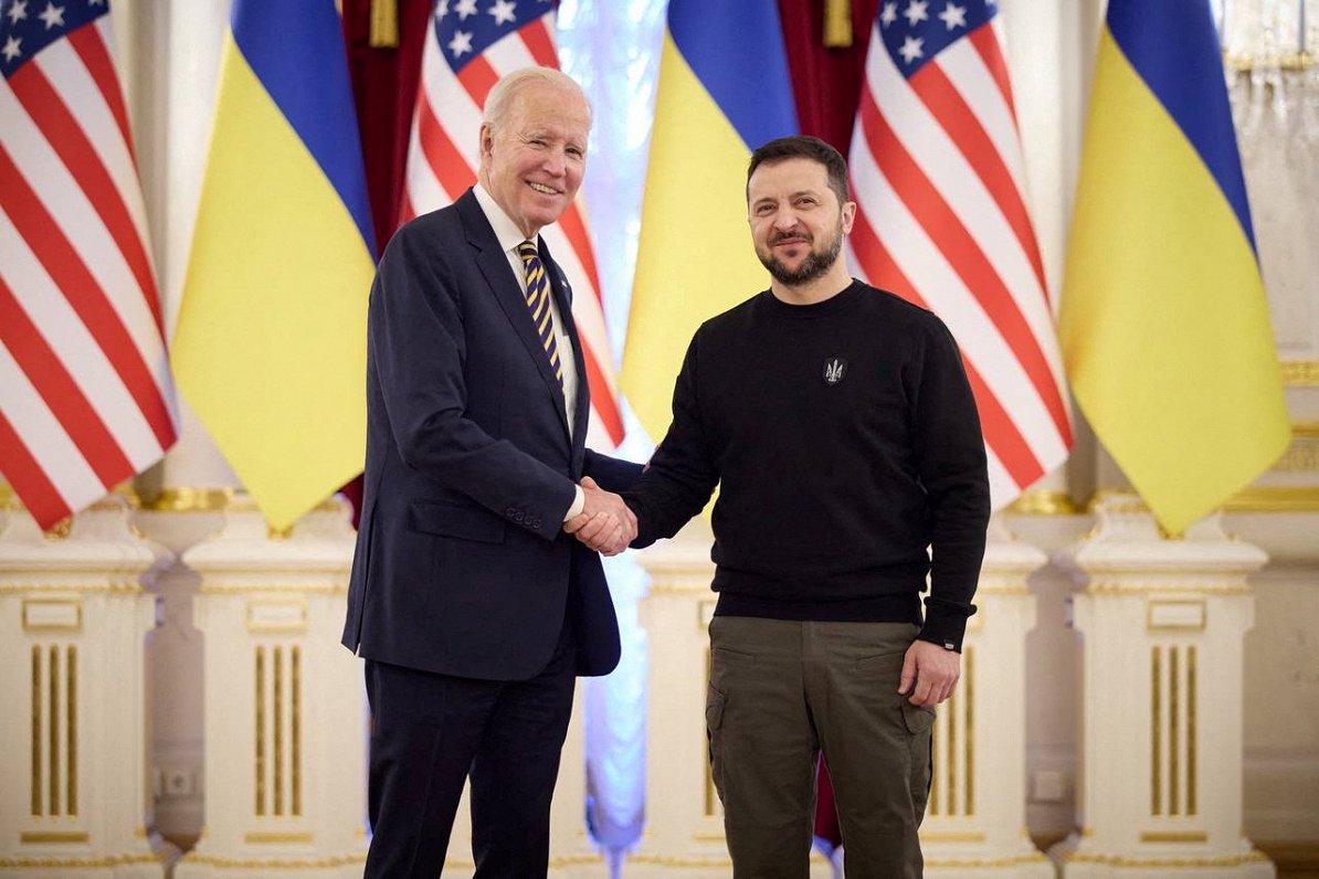 ASV prezidents Džo Baidens ieradies Kijivā un ticies ar Ukrainas prezidentu Volodimiru Zelenski