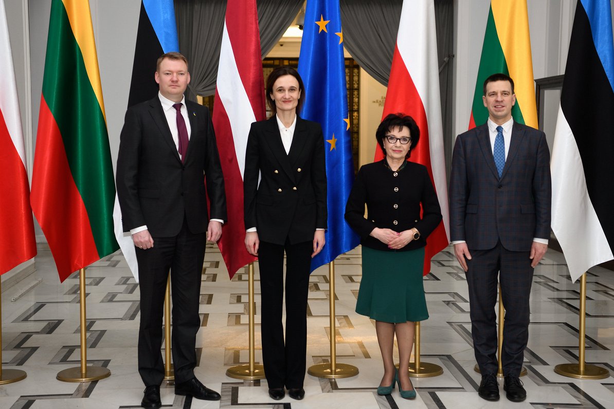 Speakers of Poland and the Baltic states in Warsaw.