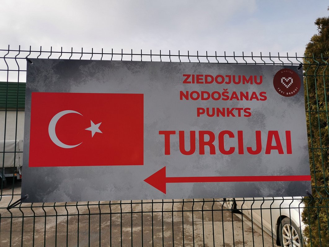 Пункт приема пожертвований для Турции в Риге