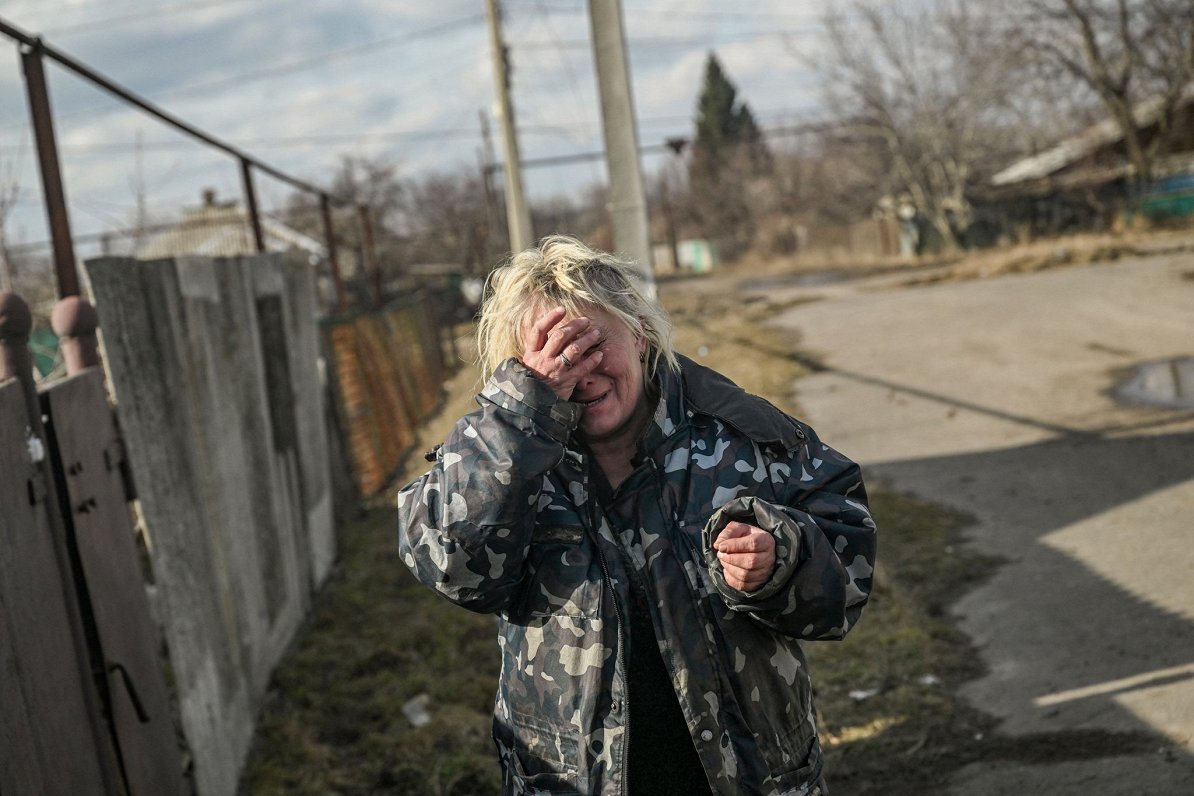 Реакция на звуки обстрела. Восток Украины, Часов Яр, 04.03.2023.
