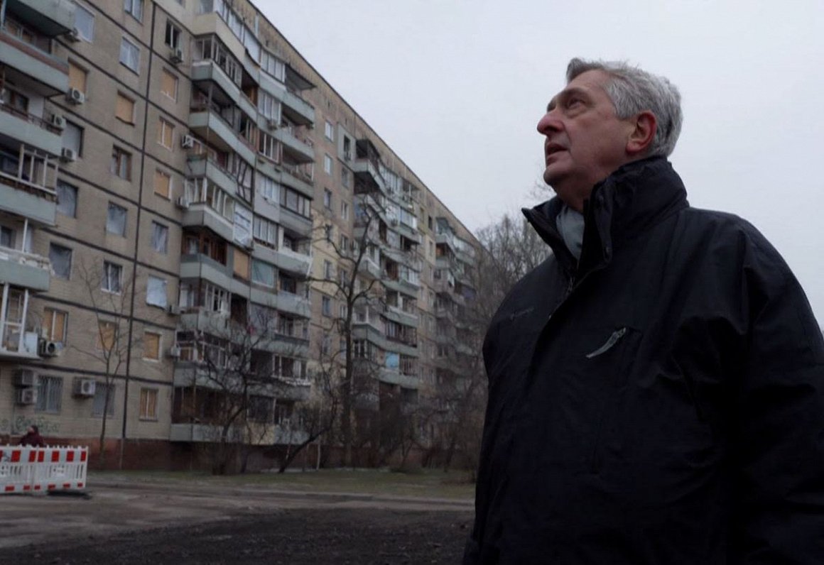 ANO augstais bēgļu lietu komisārs Filipo Grandi vizītes laikā Ukrainā janvārī.