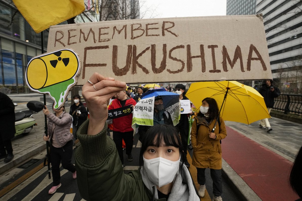 Vides aktīvistu gājiens Seulā, Dienvidkorejā, Fukušimas AES avārijas gadadienā