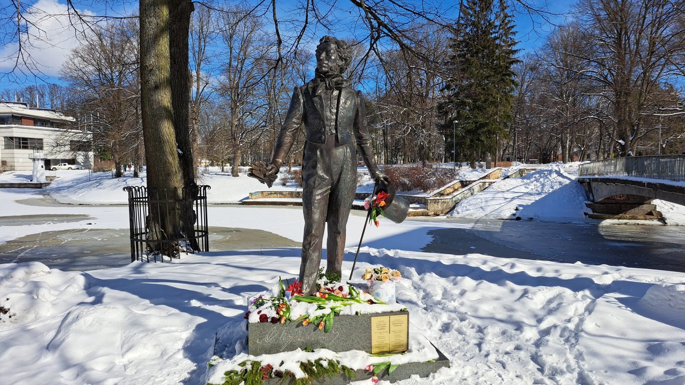 Puškina piemineklis Rīgā, kas šogad tika demontēts
