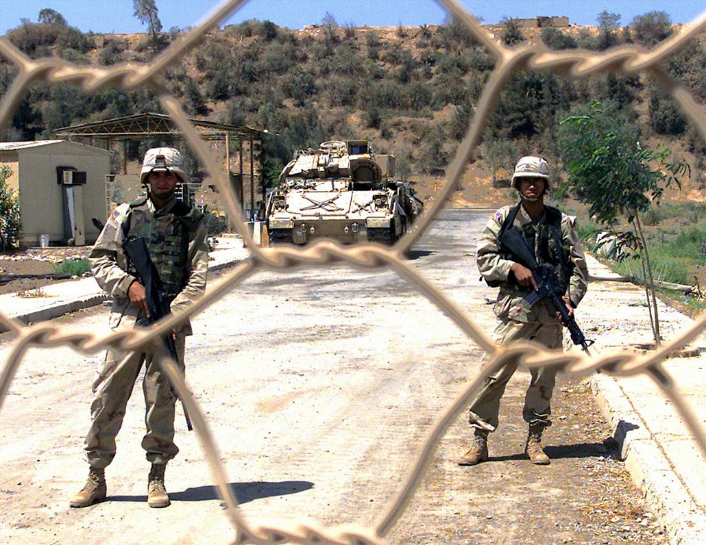 ASV karavīri Irākā, 2003.gada jūnijs.