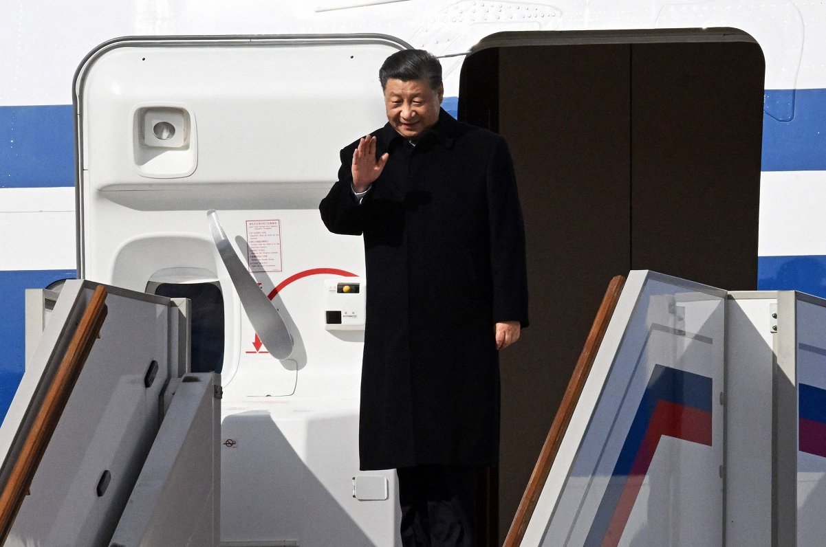 Ķīnas prezidents Sji ieradies vizītē Maskavā
