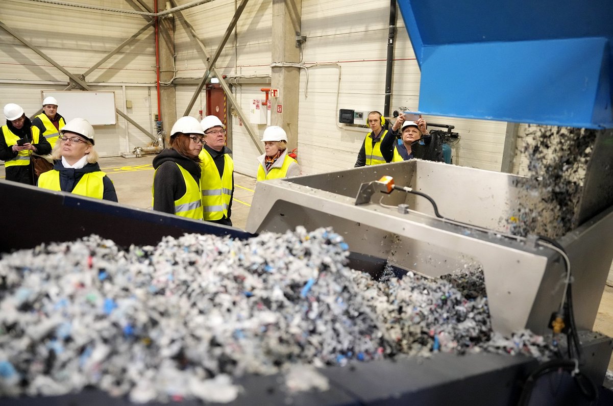 &quot;CleanR Grupa&quot; plastmasas pārstrādes rūpnīcas atklāšana