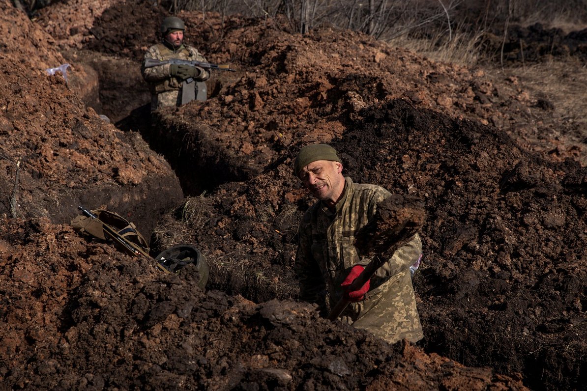 На линии обороны. Украина, близ Бахмута, 04.03.2023.