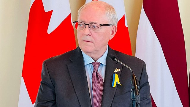 Kanādas Senāta priekšsēdētājs: Esam plecu pie pleca ar Latviju