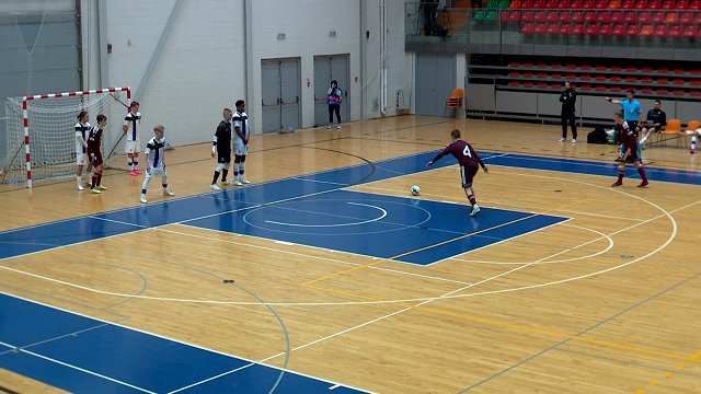 Latvijas telpu futbolisti panāk neizšķirtu pret somiem U-19 Eiropas čempionāta atlases startā