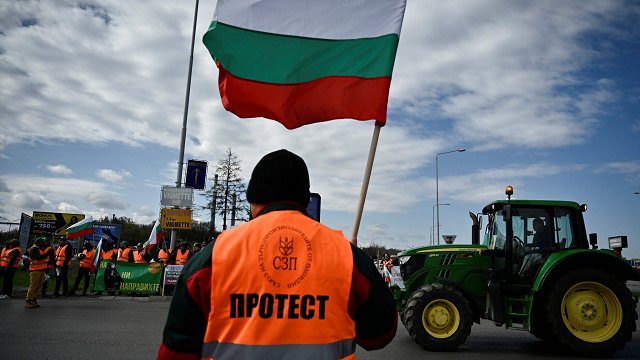 Eiropas valstu zemnieki iebilst pret lēto Ukrainas graudu ieplūšanu tirgū