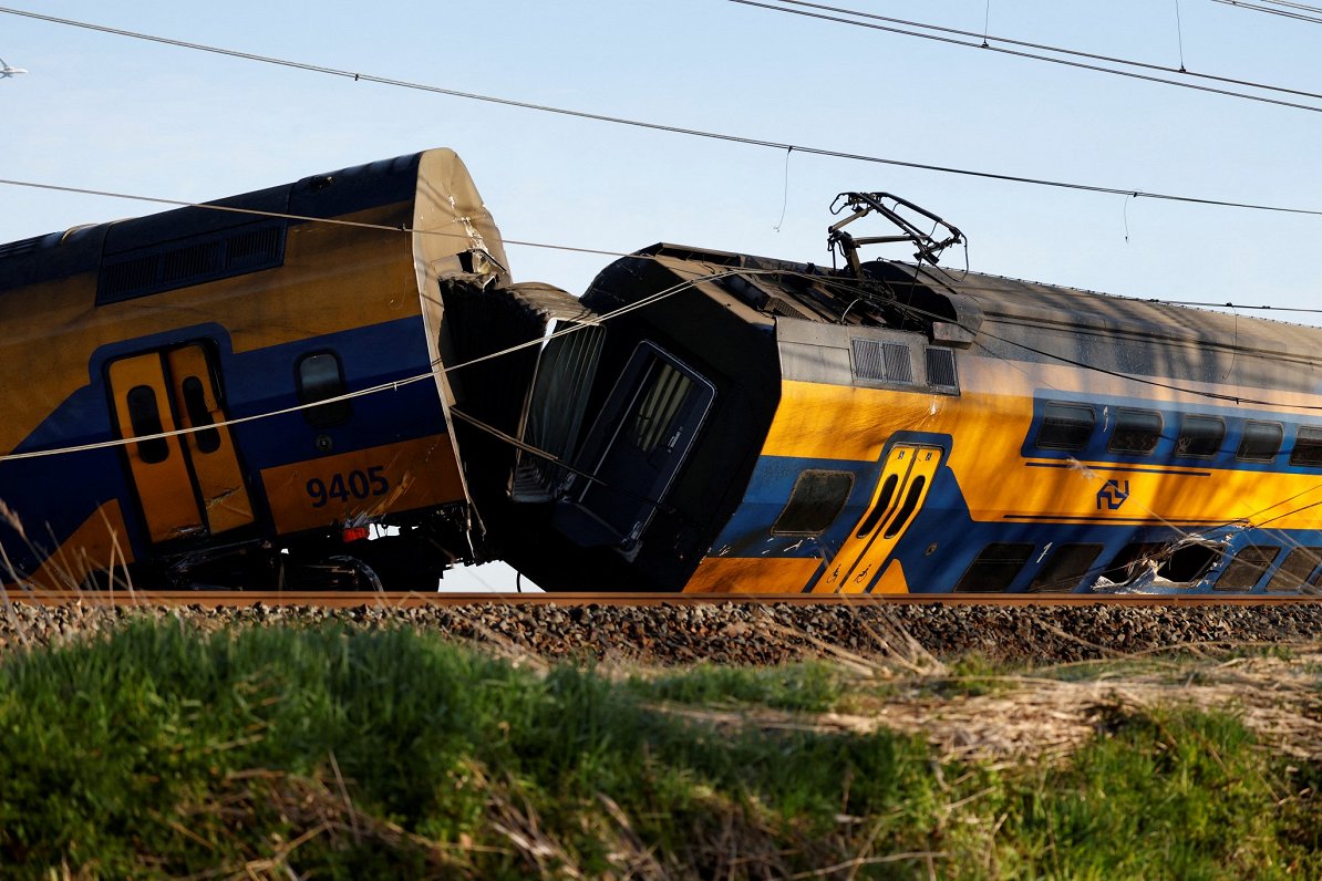 Nīderlandē avarējušais vilciens