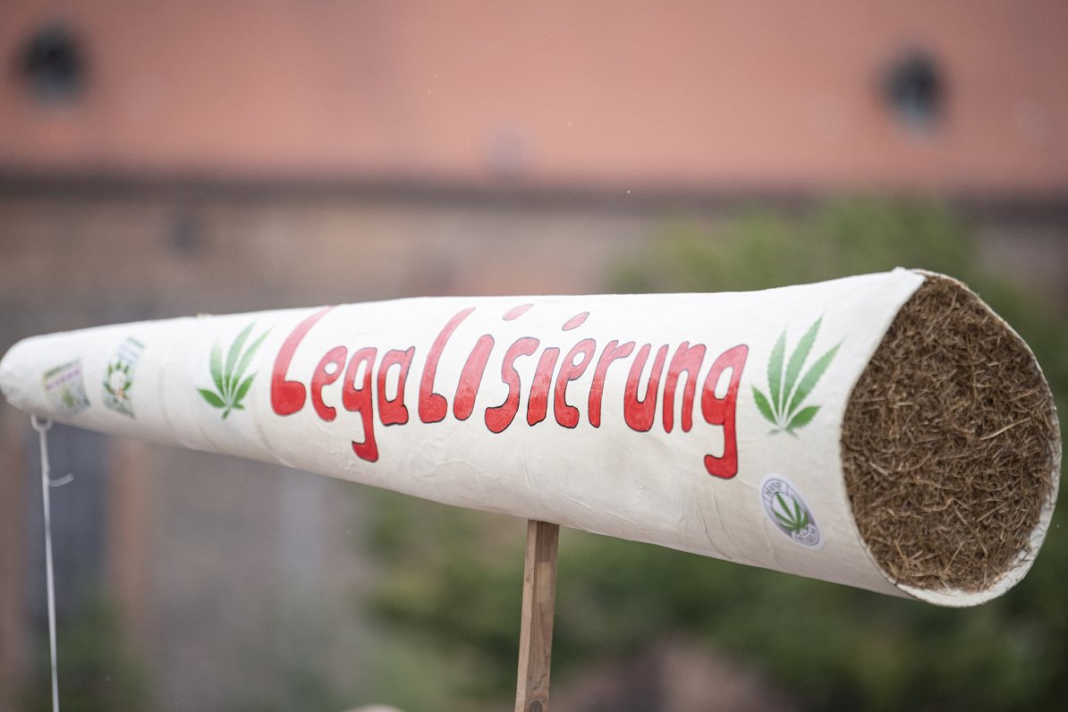 Aicinājums legalizēt marihuānu Vācijā
