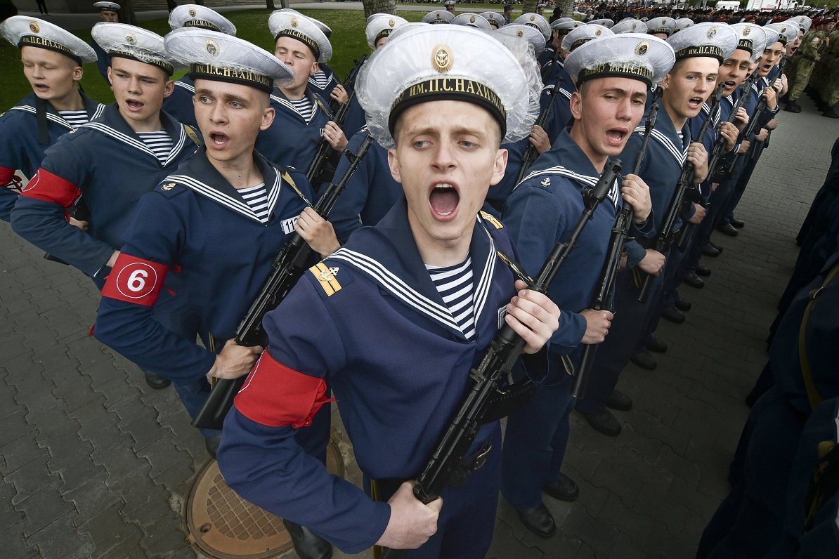 Krievijas kara flotes karavīri Sevastopolē