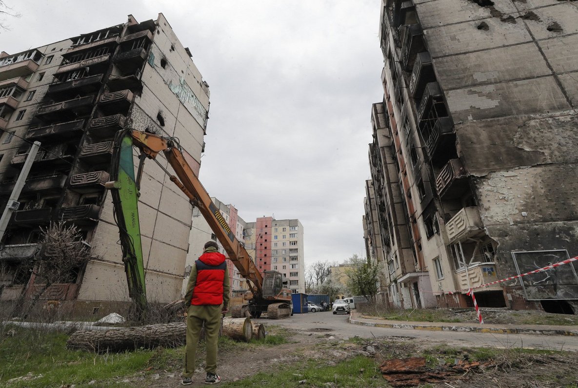 Ukrainas pilsētā Irpiņā vēl ilgi nāksies novērst Krievijas uzbrukuma sekas