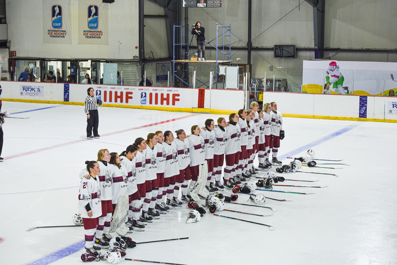 Женская сборная Латвии по хоккею