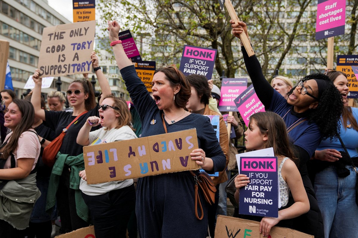 Medmāsu protests Londonā, Lielbritānijā.