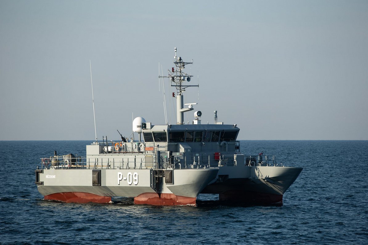 Latvian navy vessel P09 'Rēzekne'