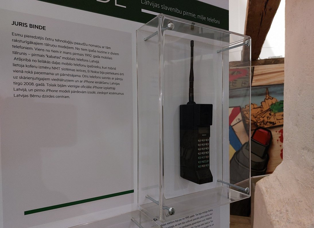 Telefonu vēstures izstāde Cēsu Vēstures un mākslas muzejā